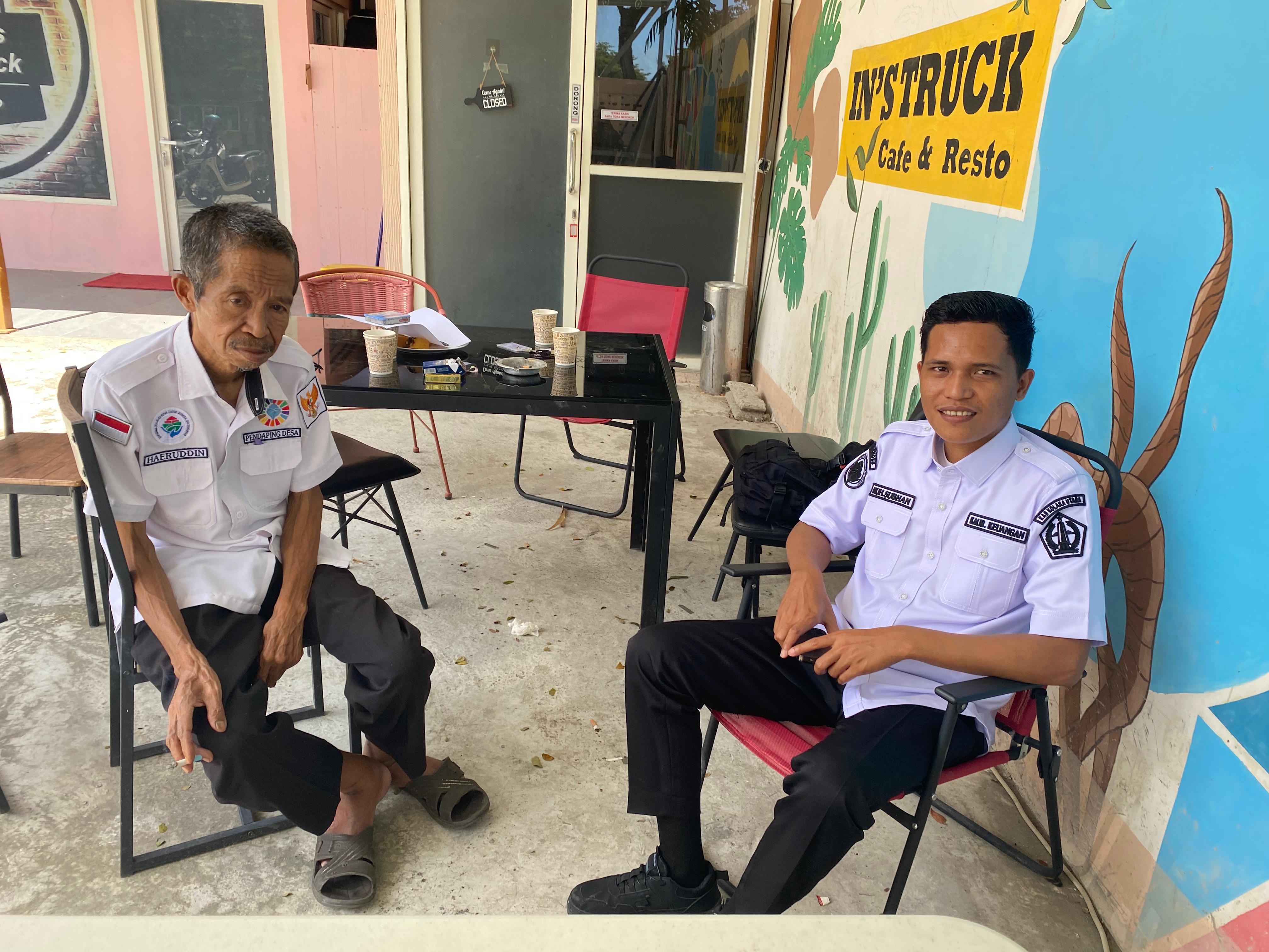 Konsultasi dengan Pendamping Desa